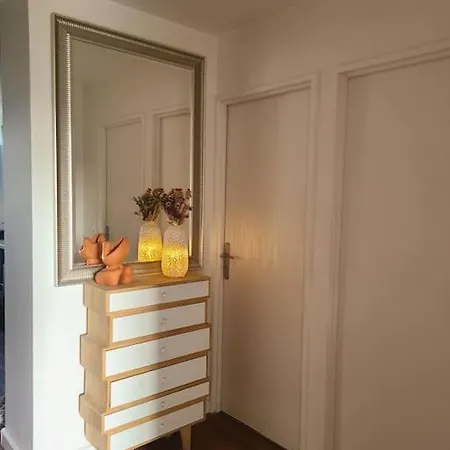 公寓 Charmant Appartement, Proche Commerces Et Acces Jo *